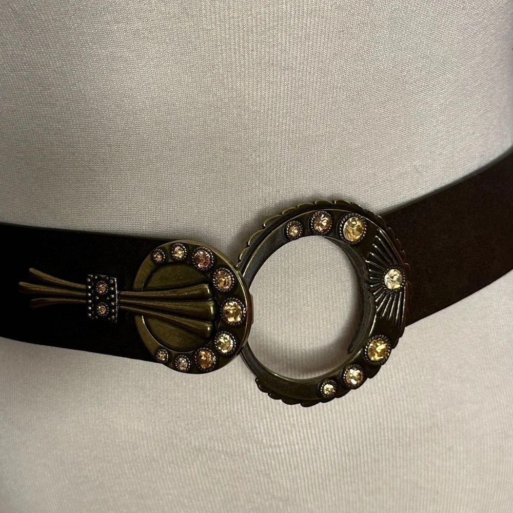 Chico’s adjustable boho metal hook closure leather belt Size S/M